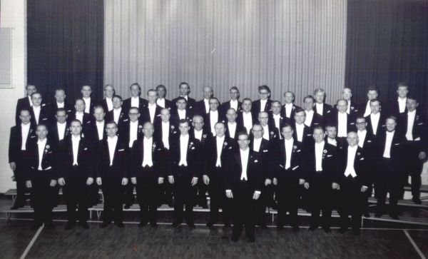 35 v 1970.jpg