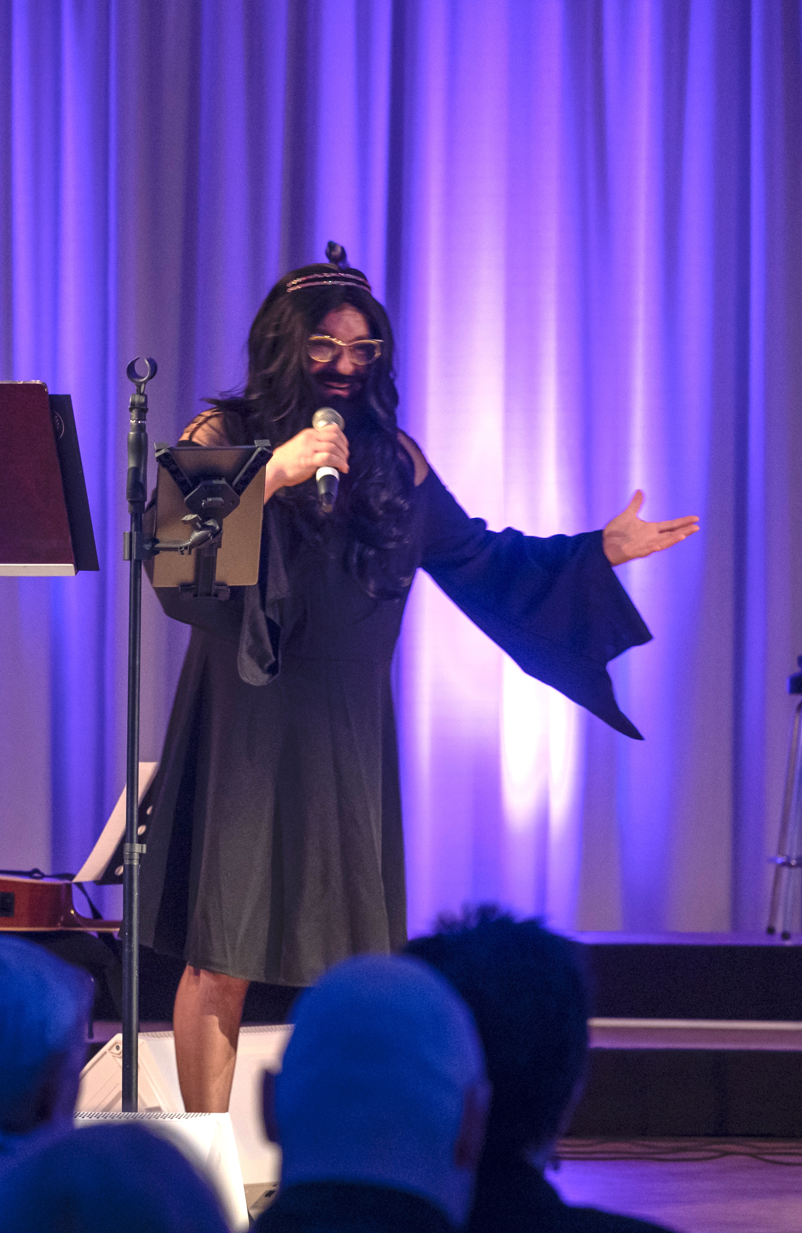 "Conchita Wurst" esiintyy